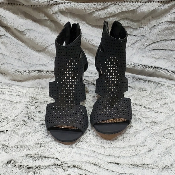 COPY - XOXO BLACK BEAMER ANKLE BOOTIE SANDAL SZ. 8 - Picture 8 of 8